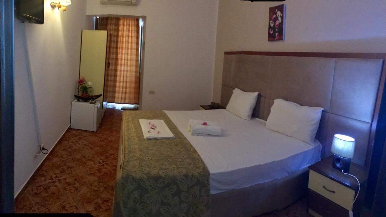 Holiday Home Pishat E Buta 28 Golem  Exterior foto