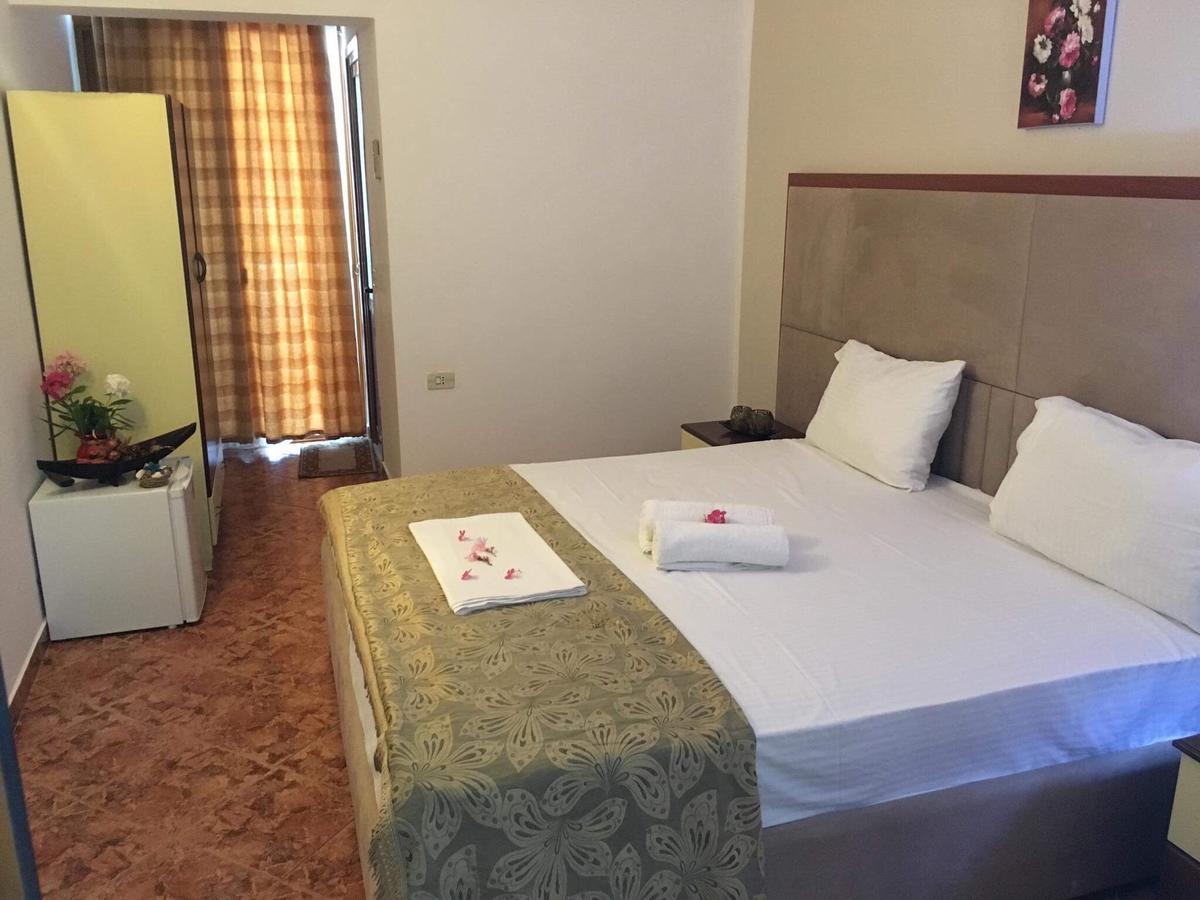 Holiday Home Pishat E Buta 28 Golem  Exterior foto
